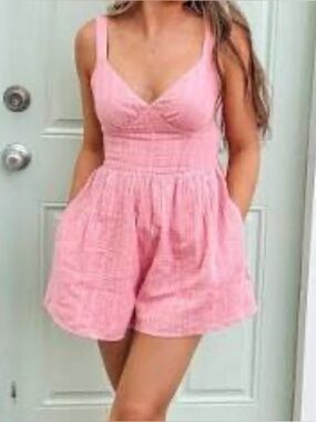 Women’s Pink Sleeveless Romper - Casual Summer Intimates